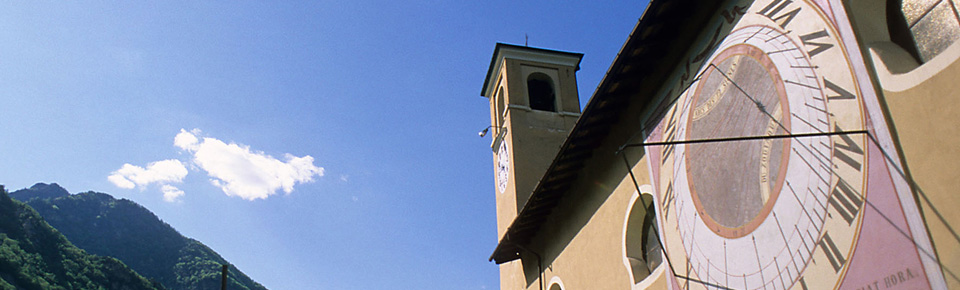 Meridiana nel centro di Roure